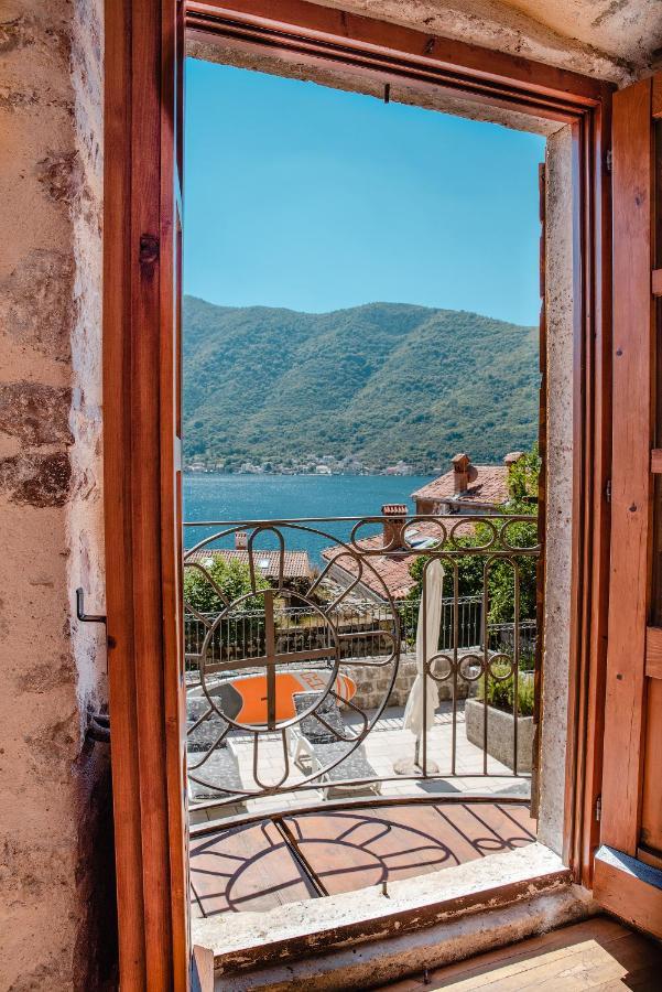 Guesthouse Mrshe Palace Perast Exterior foto