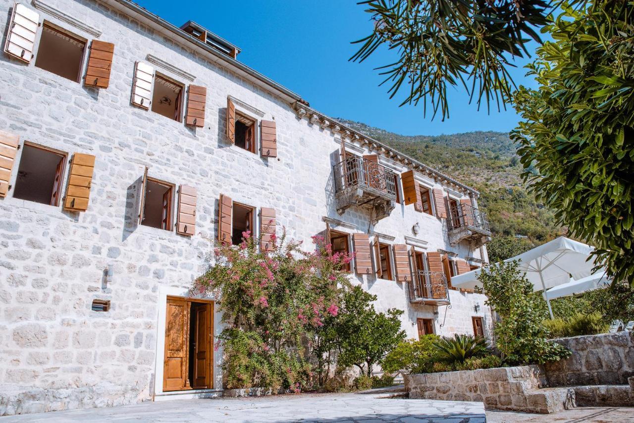 Guesthouse Mrshe Palace Perast Exterior foto